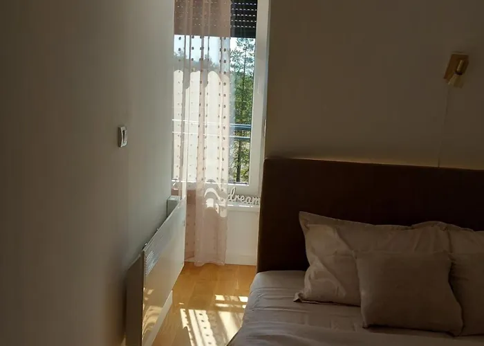 アパート Pavlovic *